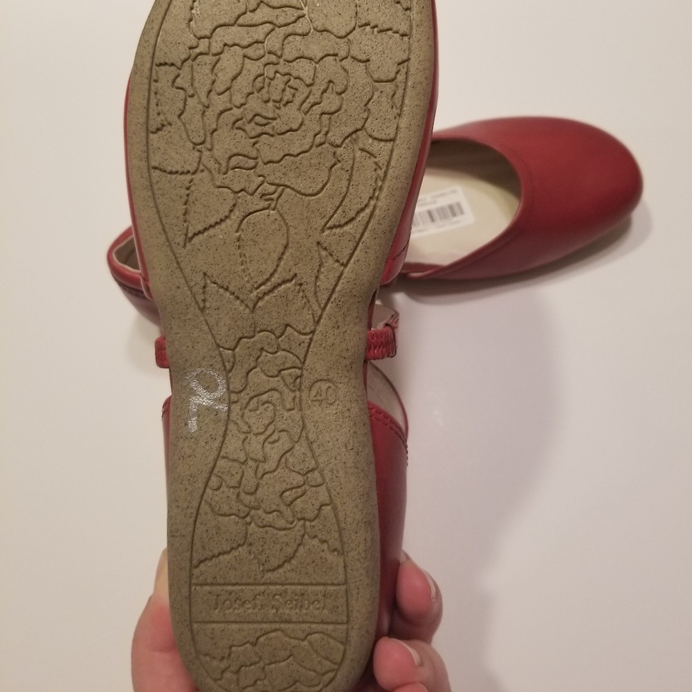 NWT Josef Seibel Red Leather Fiona Flats - Picture 3 of 4